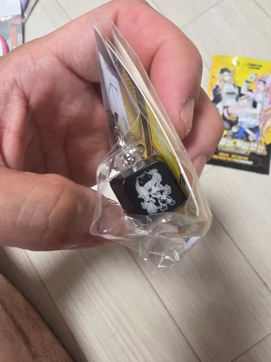 thumbnail-1